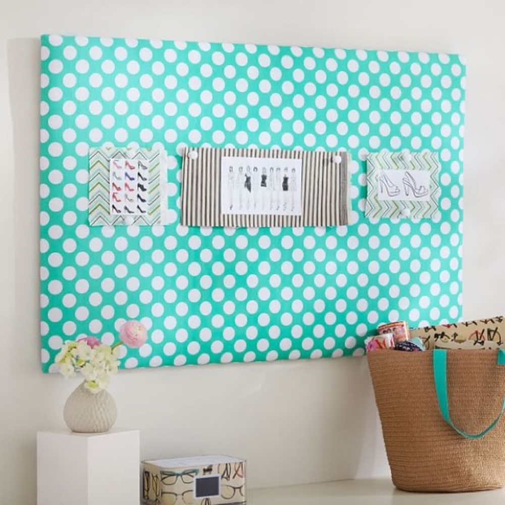Brand New Pottery barn pin-it pinboard